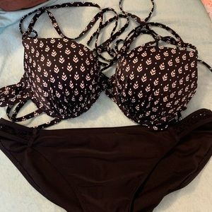 Bikini set. Bottoms large, top med-large